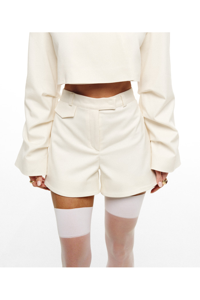 Cropped set / milk